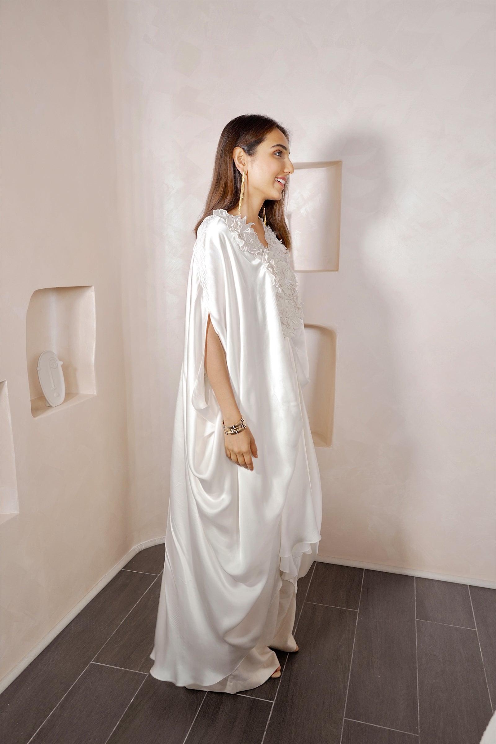 Ivory Kaftan
